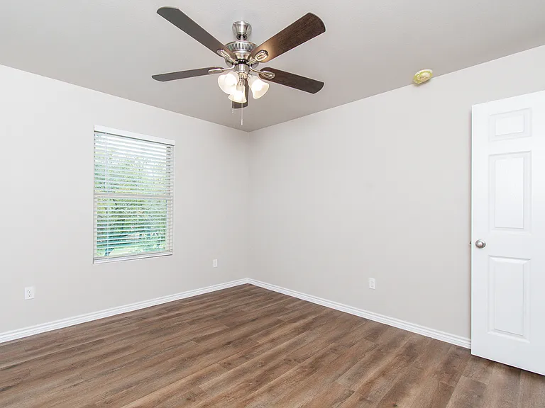 2361 S Wall St #A — Photo 15