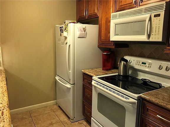5th image of 1050 Newport #1050