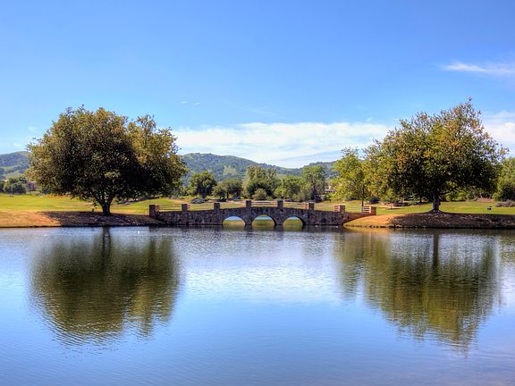 Welcome to Ruby Hill