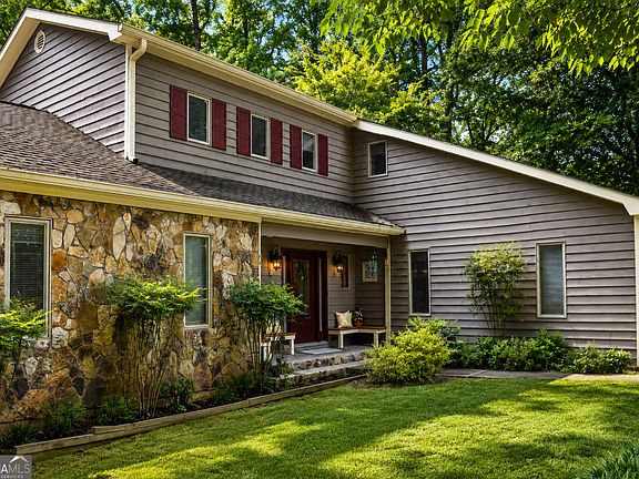 2nd image of 3491 Gleneagles Ct
