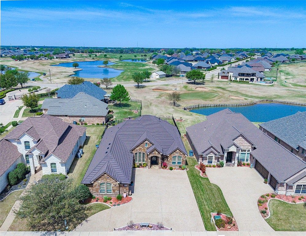 2212 Vienna Dr, Granbury, TX 76048 Zillow