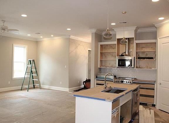 4th image of 6018 Chamberlain Dr