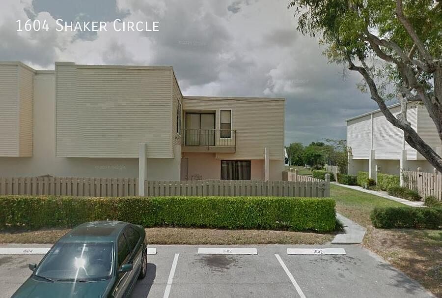 1st image of 1604 Shaker Cir
