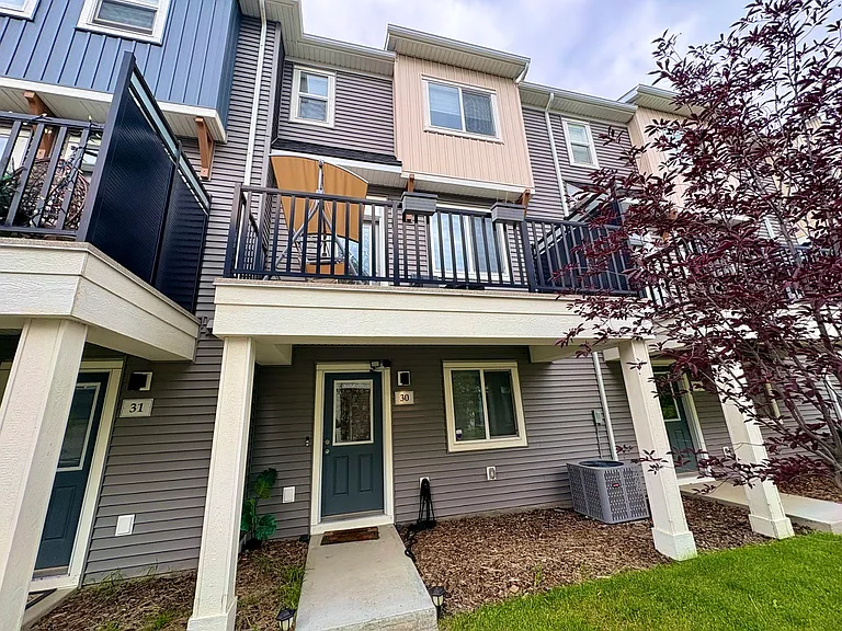 2072 Wonnacott Way SW #30 — Photo 2