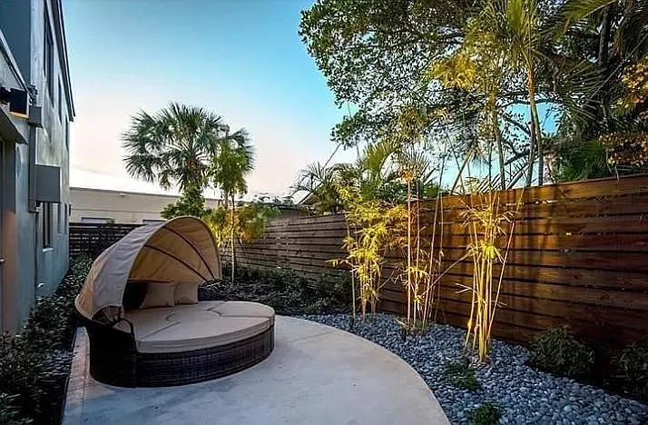 1 bed, 650 sqft, $1,800 — Photo 4