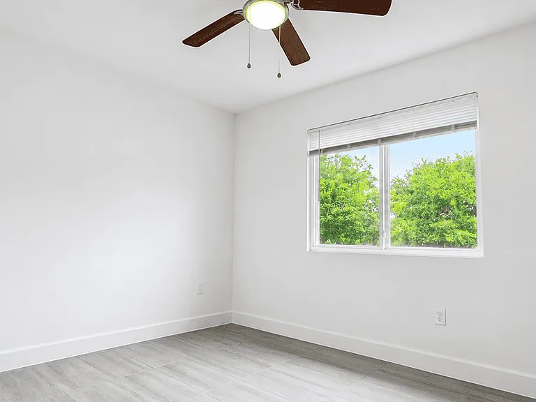 4404 Bellfort St #8 — Photo 10
