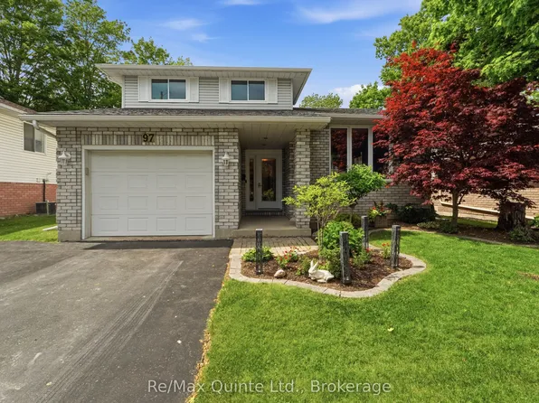 97 Parkview Hts, Quinte West, ON K8V 6P4