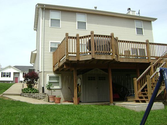 2nd image of 108 Riverport Dr