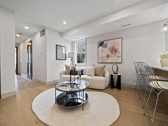 4th image of 273 Havre St #1