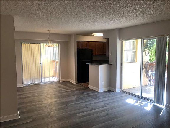 4th image of 7660 Westwood Drive #614-6