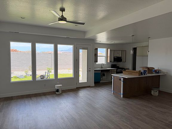 3rd image of 1017 N 20 W