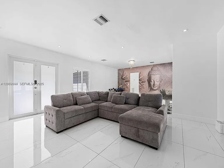 6951 Miami Lakeway S — Photo 21