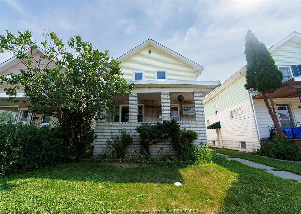 1st image of 950 Elsmere Ave