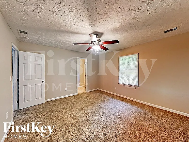 4136 Jodeco Rd — Photo 8