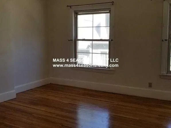 (undisclosed Address), Roxbury, MA 02120