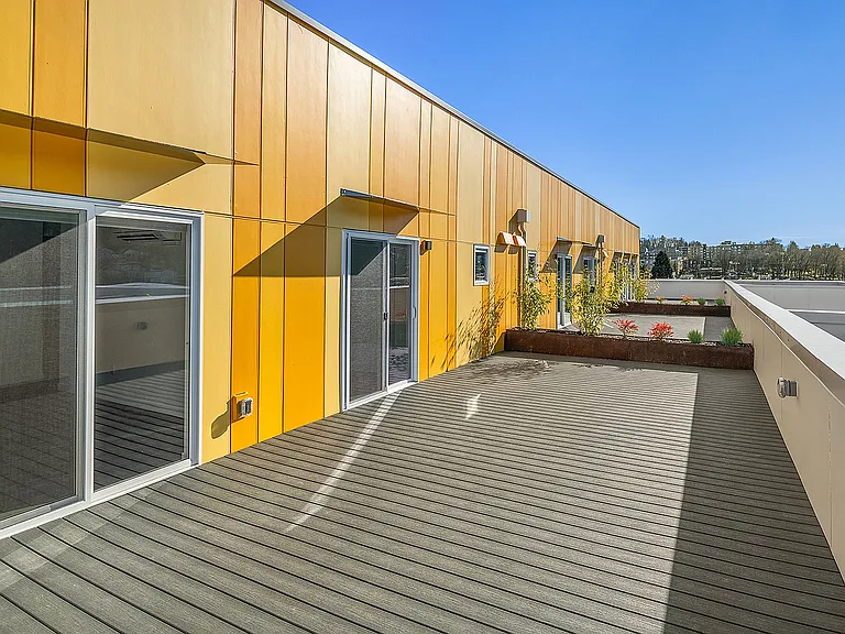4th Floor Private Courtyards - 401 view
