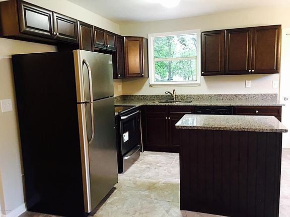 3rd image of 7241 Kivler Dr