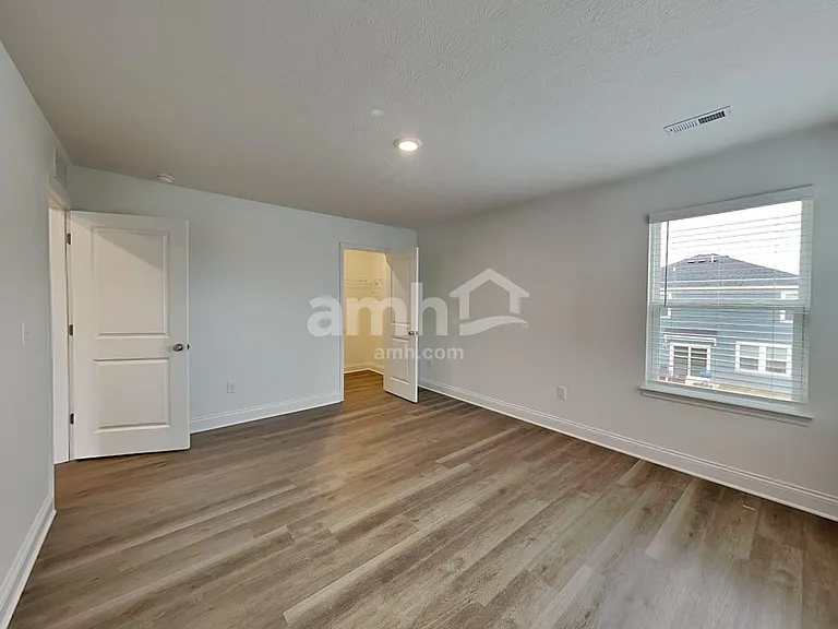 318 Hill St — Photo 18