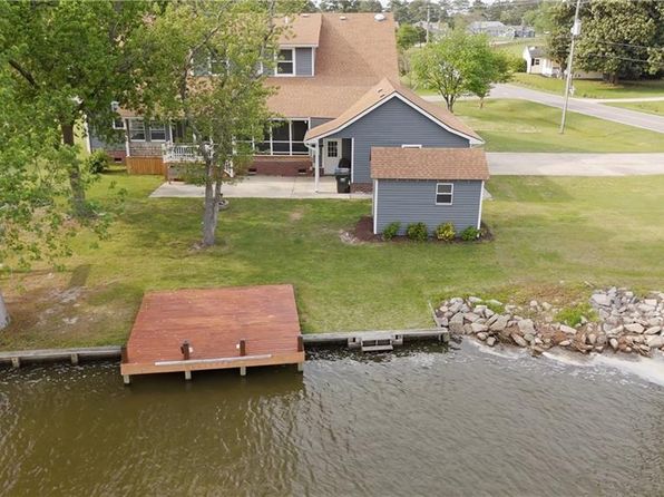 101 Mallard Dr, Currituck, NC 27929