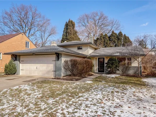 4623 Orchard Rd, Fairview Park, OH 44126