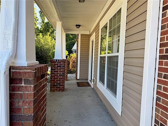 2nd image of 3254 Star Pine Ct