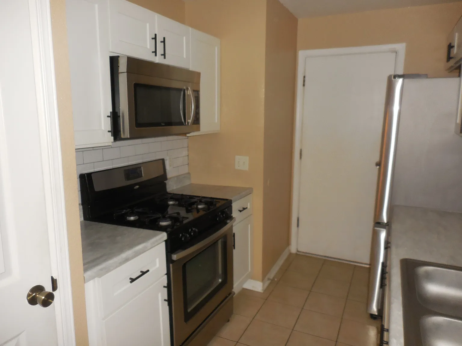 10005 Chick a Dee Street - 1 — Photo 2