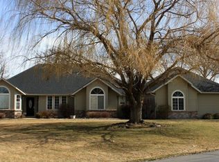 2480 W Brockton Ct, Eagle, ID 83616