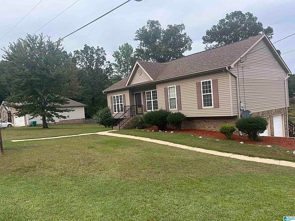 2nd image of 160 Candice Ln