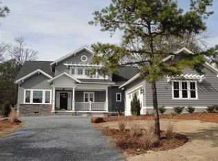 45 Lakeshore Dr, Pinehurst, NC 28374