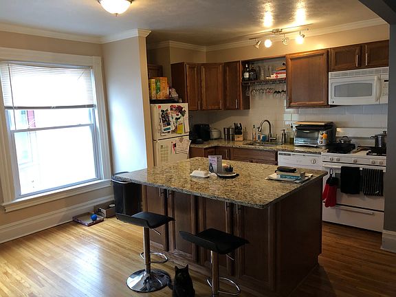 4th image of 76 Harper St #Up