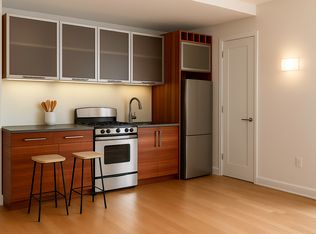 237 Grand St UNIT 2N, Brooklyn, NY 11211