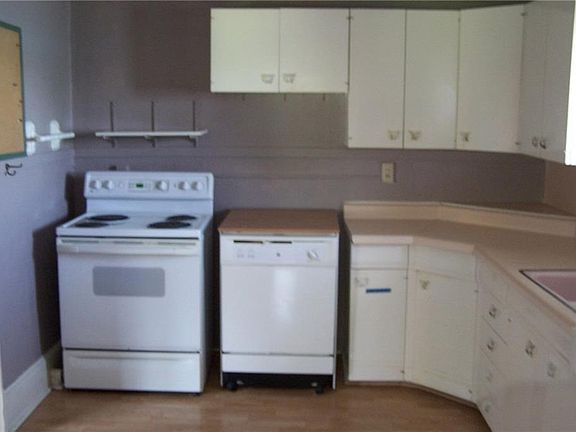 3rd image of 8531 Dorbandt Cir