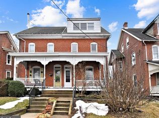 54 W Chestnut St, Souderton, PA 18964