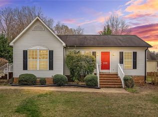 258 E Aiken Rd, Eden, NC 27288