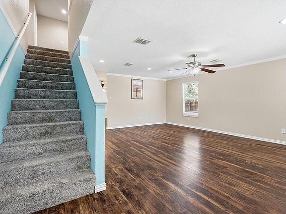 3rd image of 800 Poncho Ln