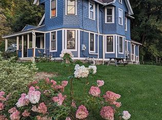 18 Higgins St, Great Barrington, MA 01230