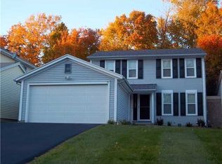 70 Westover Dr, Webster, NY 14580