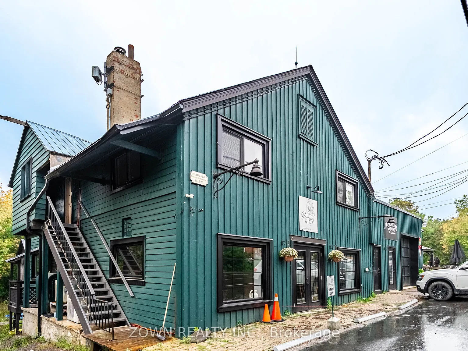 2 bed, $2,750 — Photo 2