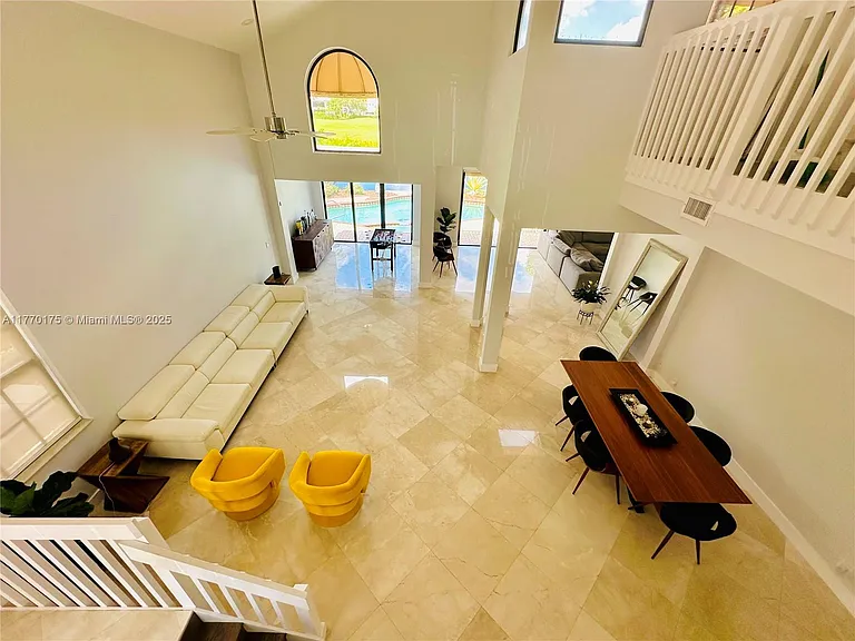 1832 Monte Carlo Way — Photo 6