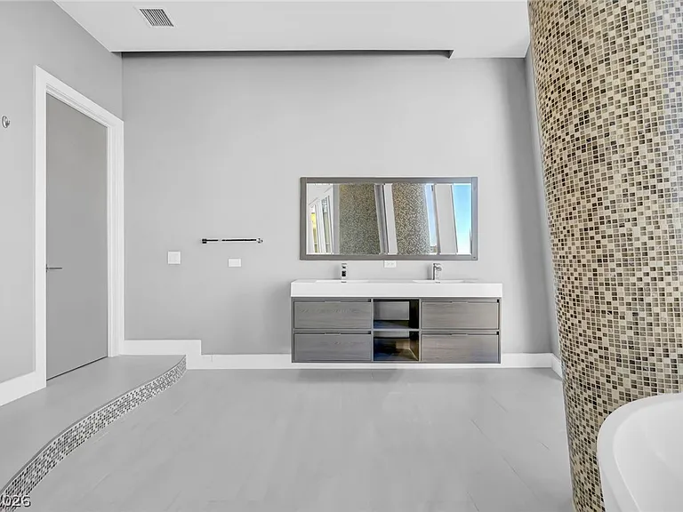 3726 Las Vegas Blvd S #3504 — Photo 33