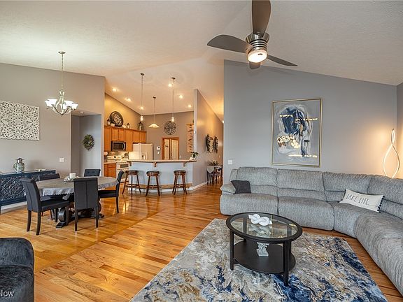 5th image of 6331 Dogwood Ln