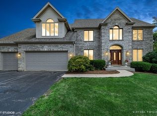 515 Litchfield Ln, Bartlett, IL 60103