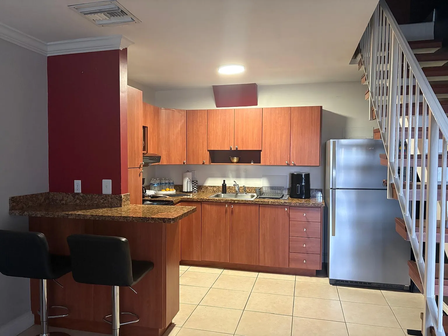1 bed, 629 sqft, $1,800 — Photo 2