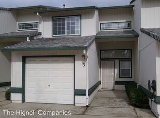 863 Cally Ct APT 3, Redding, CA 96003
