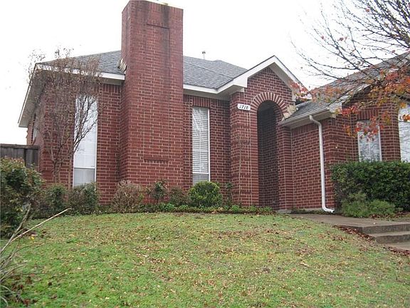 4th image of 1718 Northampton Dr