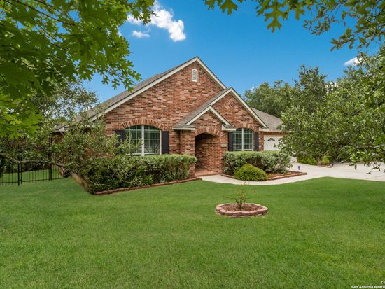 25627 Gladiator Ln, San Antonio, TX 78260