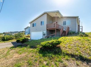 1818 NW Oceania Dr, Waldport, OR 97394