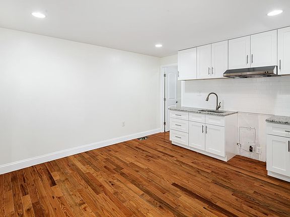3rd image of 1333 Pine St #1F