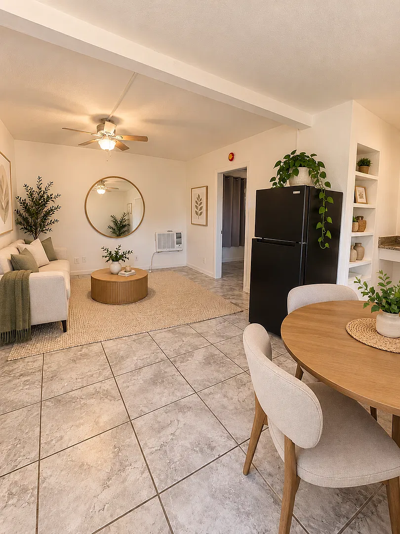 143 N Echo Ave — Photo 4