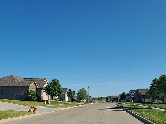 4th image of 1905 Timber Wolf Dr